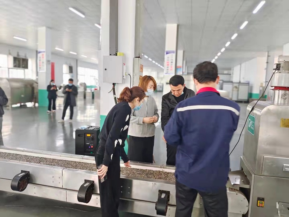 流水線電磁炒貨機(jī)