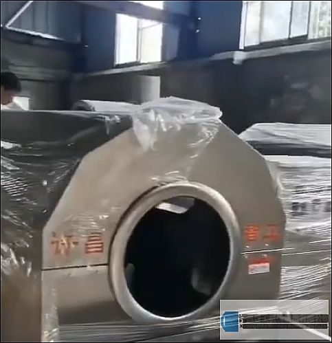 安徽客戶(hù)兩臺(tái)200斤炒芝麻機(jī)擺放到位