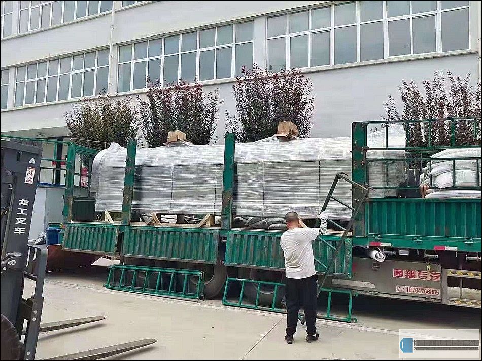 六米電磁流水線炒貨設(shè)備發(fā)往黑龍江齊齊哈爾