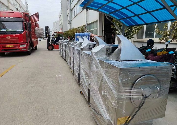 多家知名現(xiàn)炒板栗連鎖品牌批量訂購的電磁炒栗子機(jī)發(fā)貨