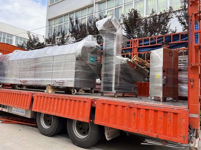 許昌智工六米全套電磁流水線炒貨設(shè)備專車發(fā)貨山東即墨